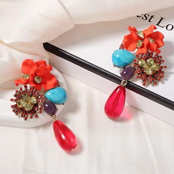 Floral Orange Gemstone Drop Earrings - Picture 4 of 7